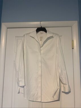 Chico’s Classic White Button-Up Shirt